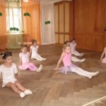 Spielerisches Tanzen im Familienzentrum, Mai 2015