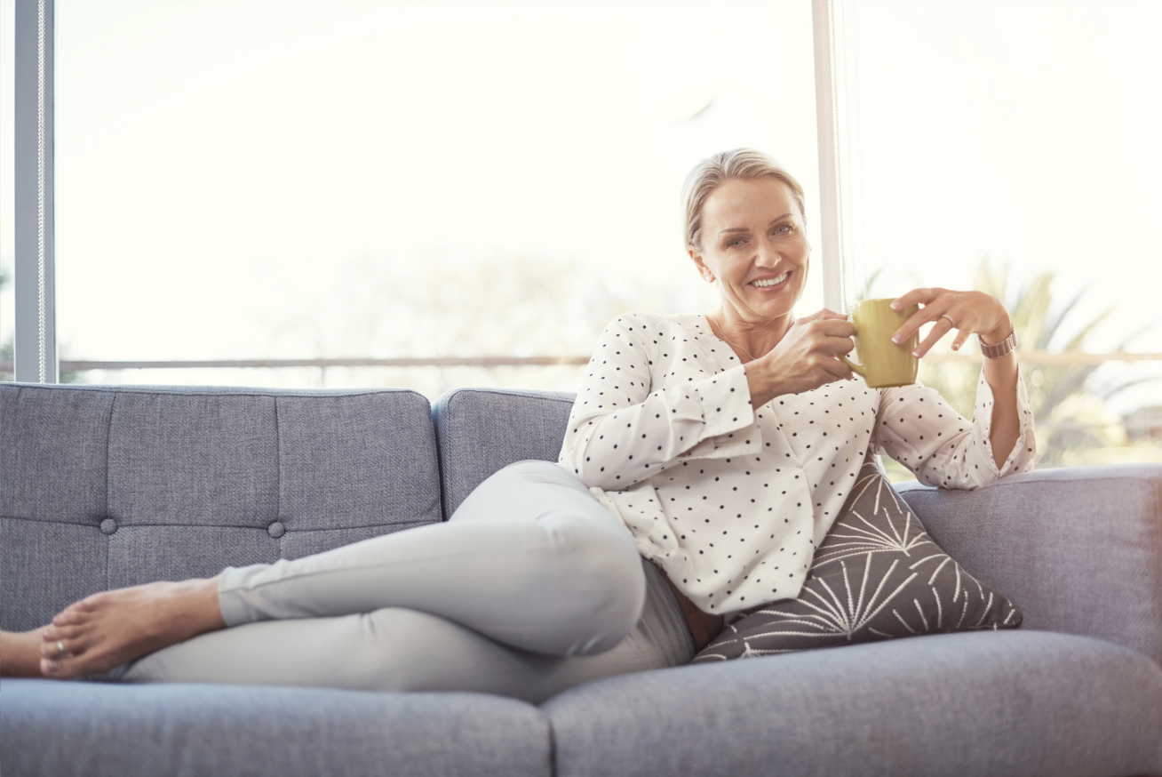 Wünschst du dir als Mutter mehr Zeit für dich, aber ohne ein schlechtes Gewissen dabei zu haben?

Wir Frauen und Mütter nehmen uns kaum Zeit für uns selbst und wenn doch, dann oft mit einem schlechten Gewissen.

Nimm dir die eineinhalb Stunden Zeit für dich! Hier erwarten dich ein Kurz-Referat zum Thema Gedanken und Glaubenssätze sowie Strategien und Werkzeuge zur selbständigen Veränderung.

Gemeinsam erkunden wir, wie diese Gedanken und Glaubenssätze entstehen und wenden praktische Tools an, diese zu verändern.

In wertschätzender Atmosphäre besteht die Möglichkeit, eigene Erfahrungen im Kreis zu teilen.

<a href="https://familienzentrum-bezirk-affoltern.ch/wp-content/uploads/2024/09/Flyer-Mehr-Zeit-fuer-dich-ohne-schlechtes-Gewissen.pdf" target="_blank" rel="noopener">Flyer herunterladen</a>

<img class="alignnone size-medium wp-image-30353" src="https://familienzentrum-bezirk-affoltern.ch/wp-content/uploads/2024/09/Mehr-Zeit-fuer-mich-300x200.png" alt="Mehr Zeit Fuer Mich" width="300" height="200" /><img class="alignnone size-medium wp-image-30359" src="https://familienzentrum-bezirk-affoltern.ch/wp-content/uploads/2024/09/Esther-Kaegi-223x300.png" alt="Esther Kägi, Coach" width="223" height="300" />

&nbsp;