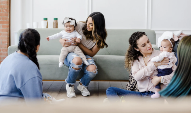 Your new place to be!

Are you a mom looking to connect to other parents? Are you learning German but struggle to speak it fluently? Or, are you a German speaker but looking for a place to practice your English?

Then join us at the self-serve cafe Kafi Lollipop at the Family Center!

Come alone or bring your children along with you! The cafe has an attached playroom and an enclosed outdoor playground.

No registration required, just pay for what you consume.

----

Bist Du ein english sprechendes Mami und suchst andere Eltern, um dich regelmässig auszutauschen? Dann besuche unser wöchentliches English Cafe im Familienzentrum. Eine Anmeldung ist nicht nötig. Das Angebot ist kostenlos, nur die eigene Konsumation ist kostenpflichtig.

<img class="alignnone size-medium wp-image-34586" src="https://familienzentrum-bezirk-affoltern.ch/wp-content/uploads/2025/11/english-cafe-300x178.png" alt="English cafe" width="300" height="178" />

<a href="https://familienzentrum-bezirk-affoltern.ch/wp-content/uploads/2025/11/Flyer_English_Cafe_2025.pdf" target="_blank" rel="noopener">Flyer herunterladen</a>