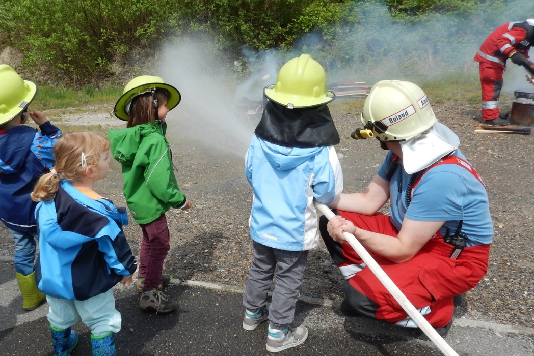 Erlebnisnachmittag bei der Feuerwehr